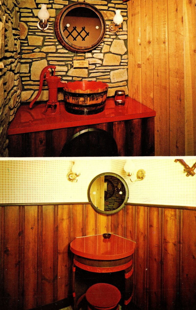 Fingers Restaurant - Vintage Postcard (newer photo)